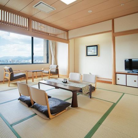 Chres Hotel Kochi  Luaran gambar