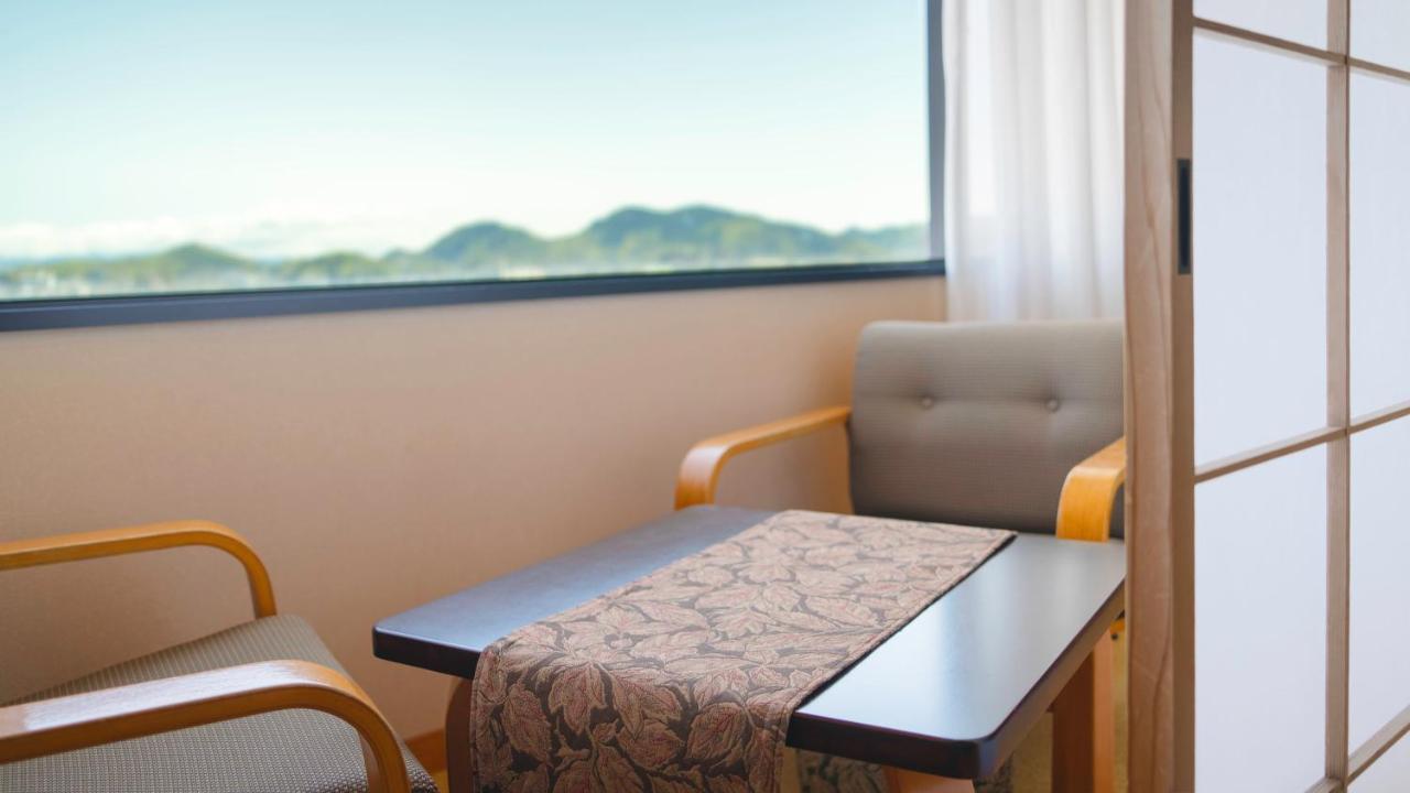 Chres Hotel Kochi  Luaran gambar