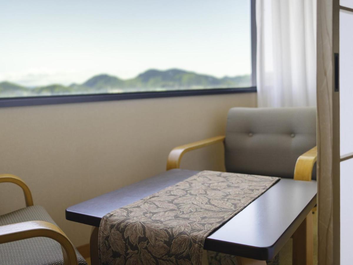 Chres Hotel Kochi  Luaran gambar